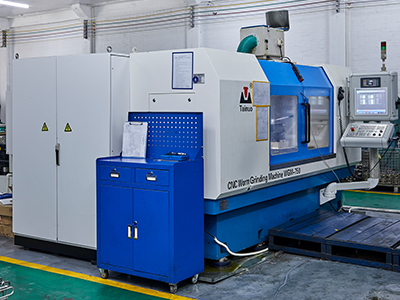 CNC Worm Grinder